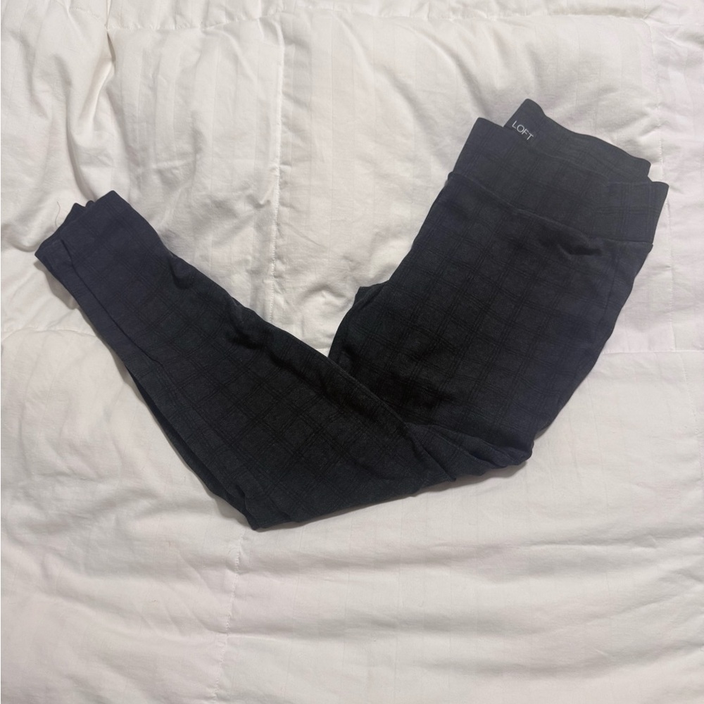LOFT Black Leggings - Small
